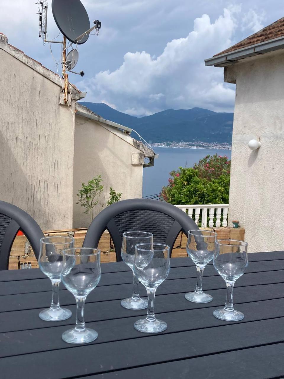 Apartment Kotor Bay *